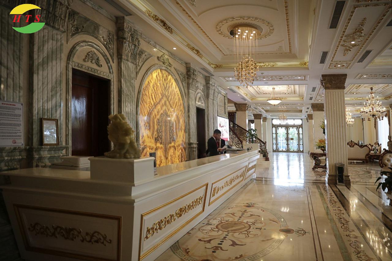 tranh đá onyx ốp khách sạn